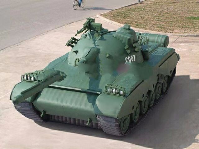 洋浦经济开发区军用充气坦克车